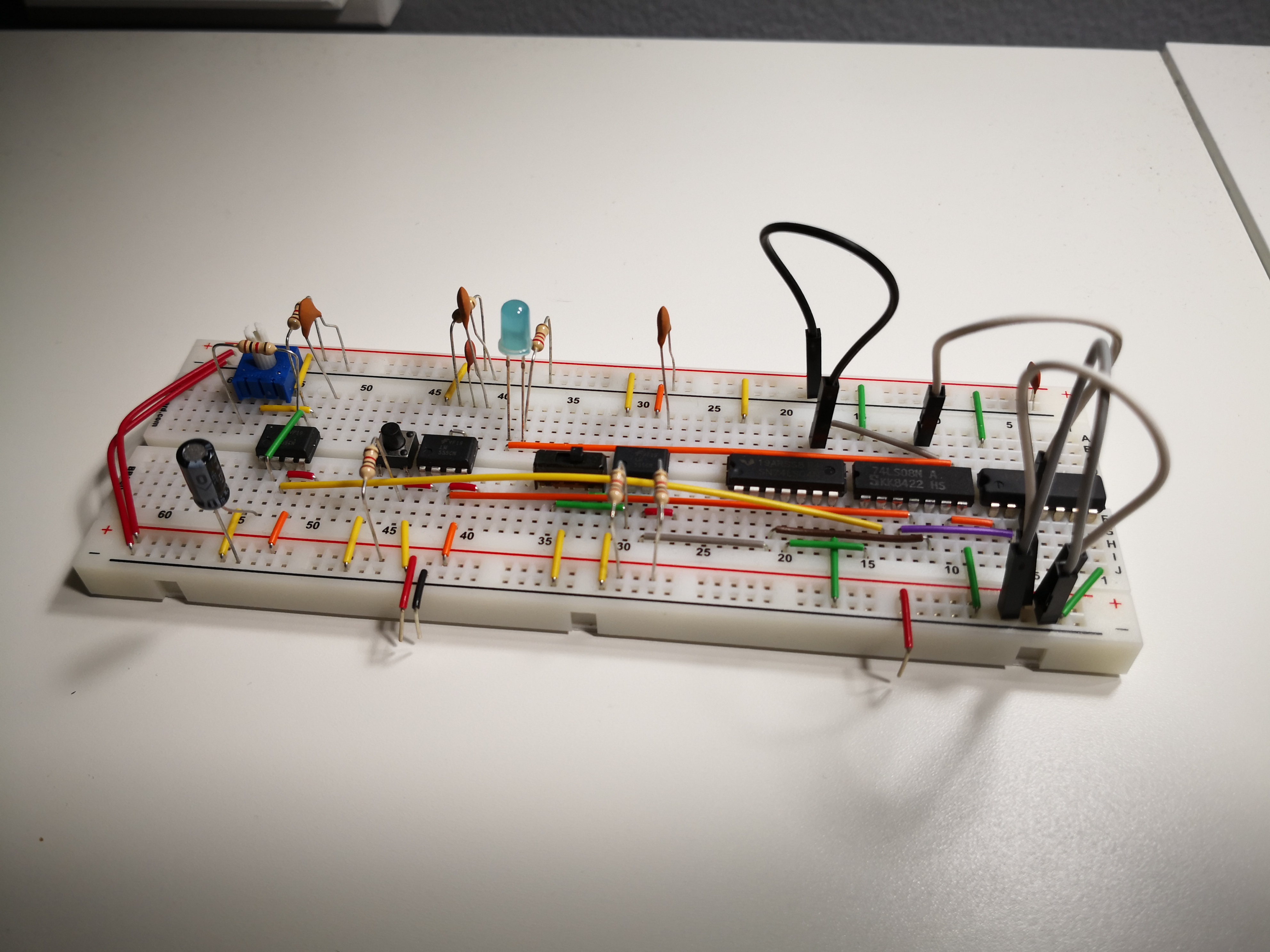 Clock module built on a breadboard